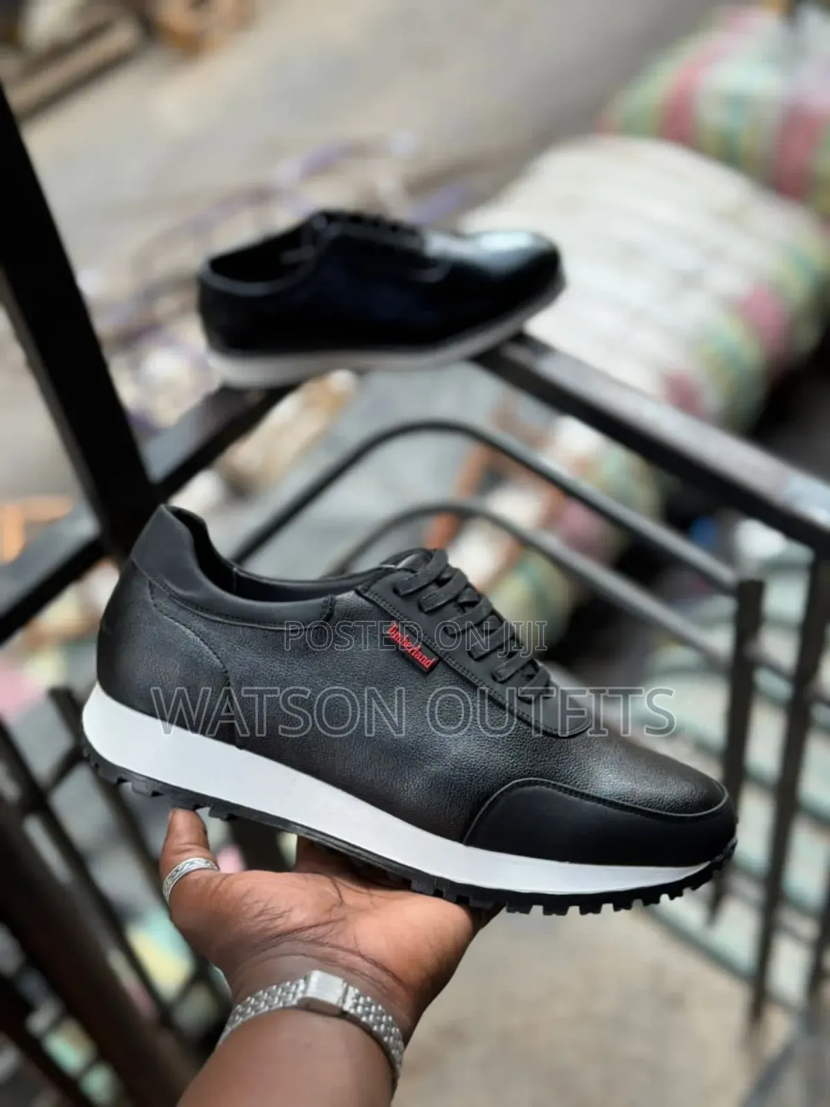 Men's Leather Sneaker Shoes Leather Graded a New and Original