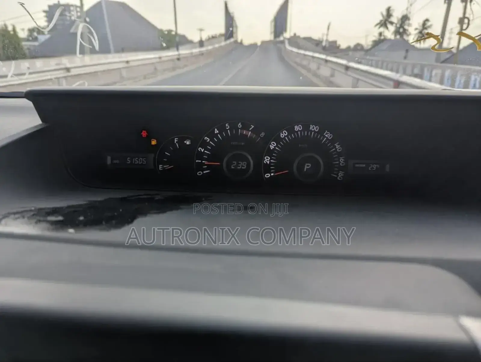 Toyota Noah 2.0 143hp FWD (8 Seater) 2008 Black