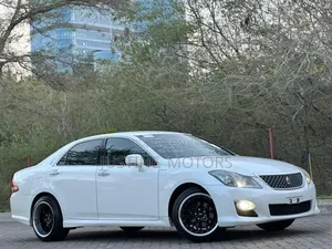 Toyota Crown 2009 White