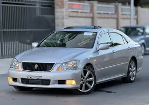 Toyota Crown 2006 Silver