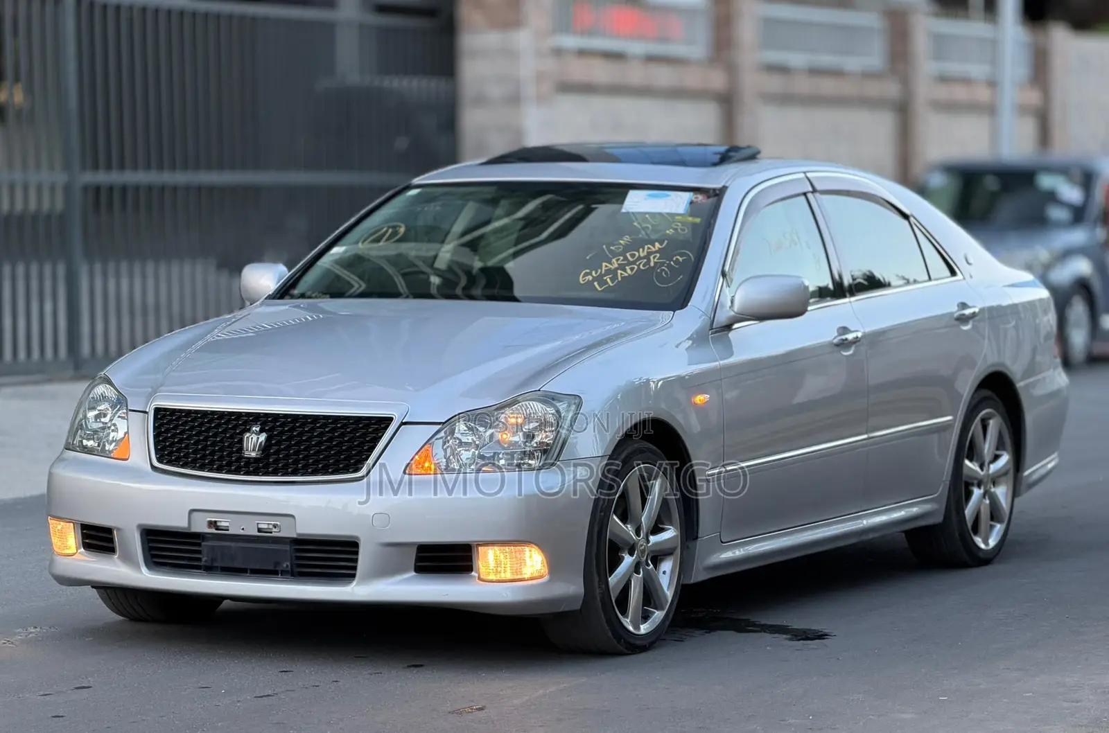 Toyota Crown 2006 Silver