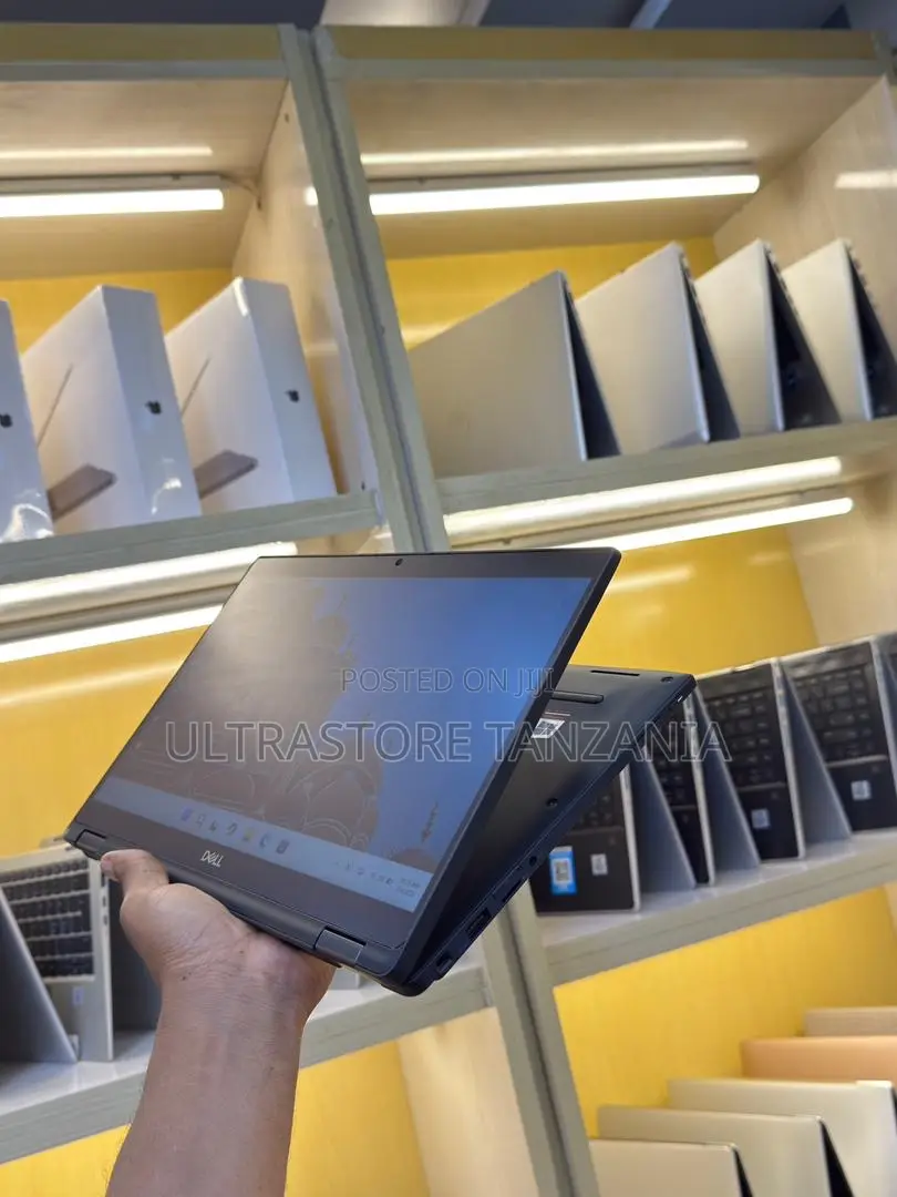 New Laptop Dell Latitude 7390 16GB Intel Core I7 SSD 256GB