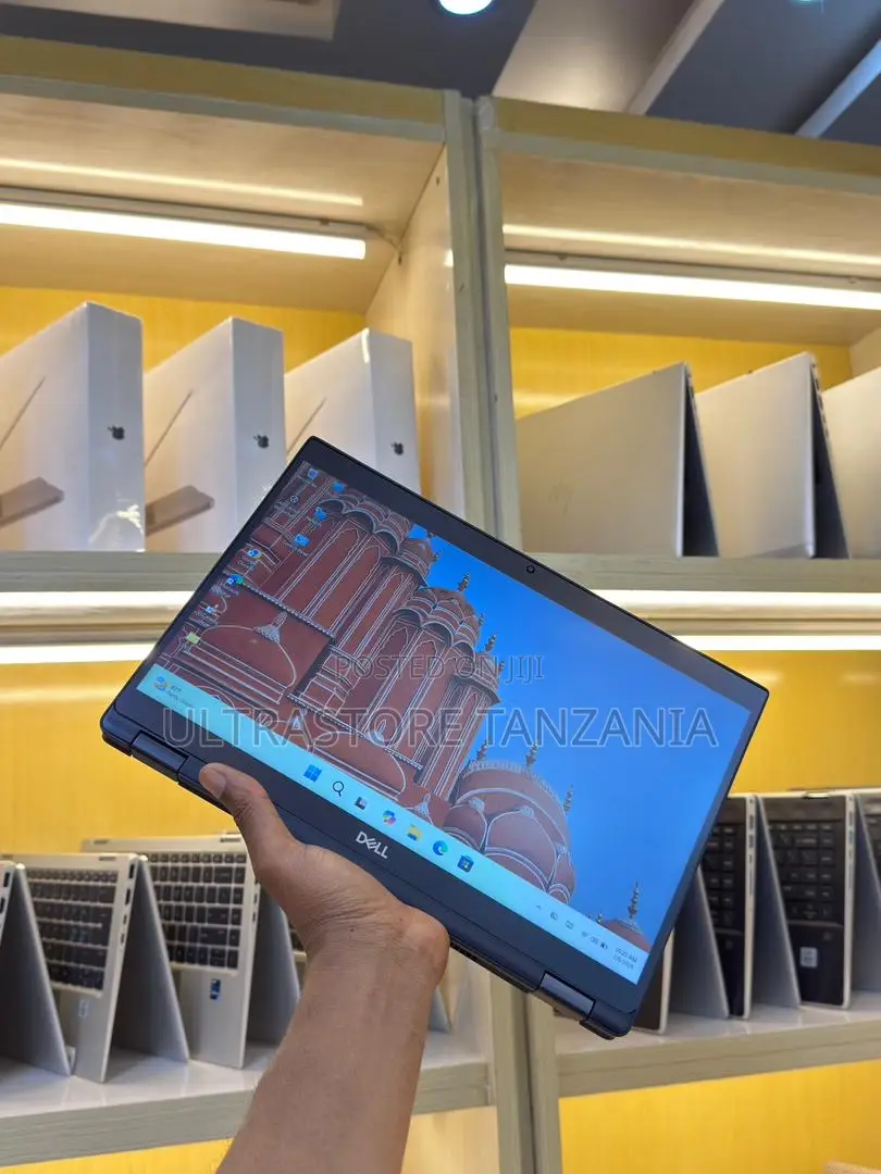 New Laptop Dell Latitude 7390 16GB Intel Core I7 SSD 256GB