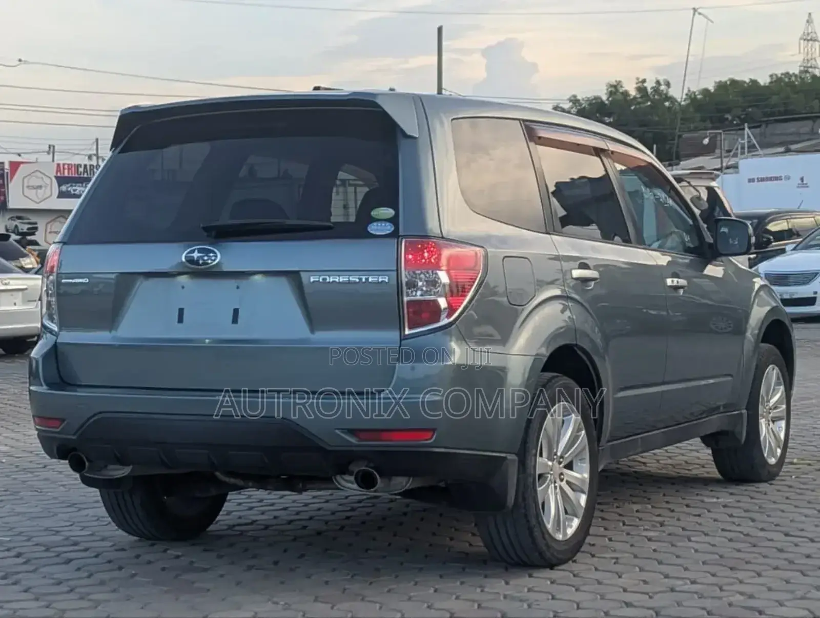 Subaru Forester 2.5X Premium 2010 Gray