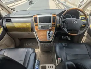 Toyota Alphard 2.4 Petrol AWD 2006 Black