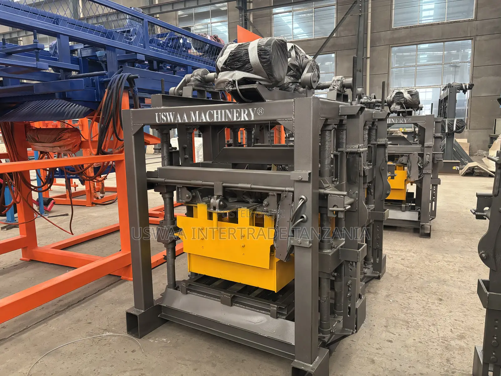 Concrete Block Machine