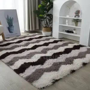 Carpet Kubwa Za Ndani