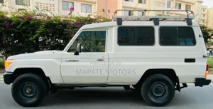 Toyota Land Cruiser 100 4.2 2008 White