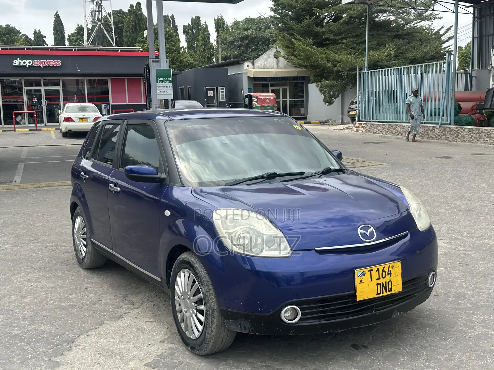 Mazda Verisa 2009 Blue