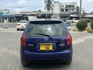 Mazda Verisa 2009 Blue