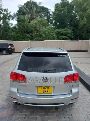 Volkswagen Touareg 2007 Silver