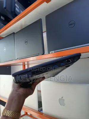 Laptop Lenovo ThinkPad X131e 4GB Intel HDD 500GB