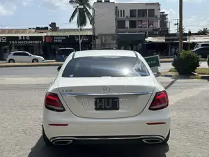 Mercedes-Benz E200 2017 White