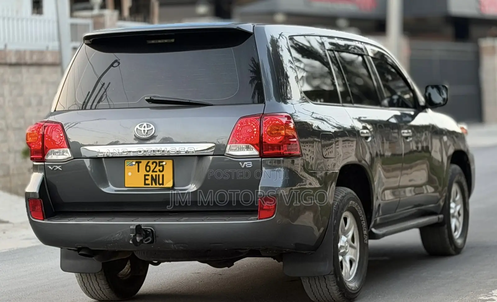 Toyota Land Cruiser 2013 Gray