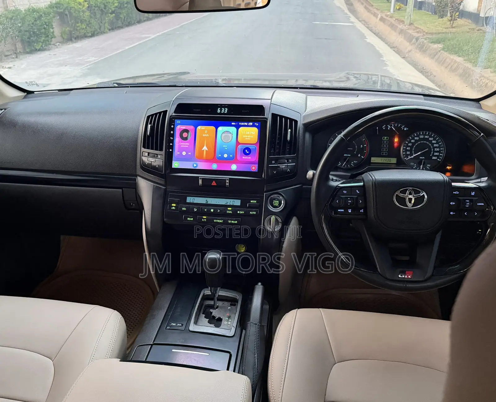 Toyota Land Cruiser 2013 Gray