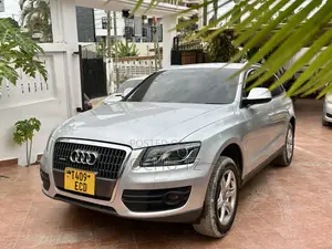 Audi Q5 2.0 TDI 2011 Silver