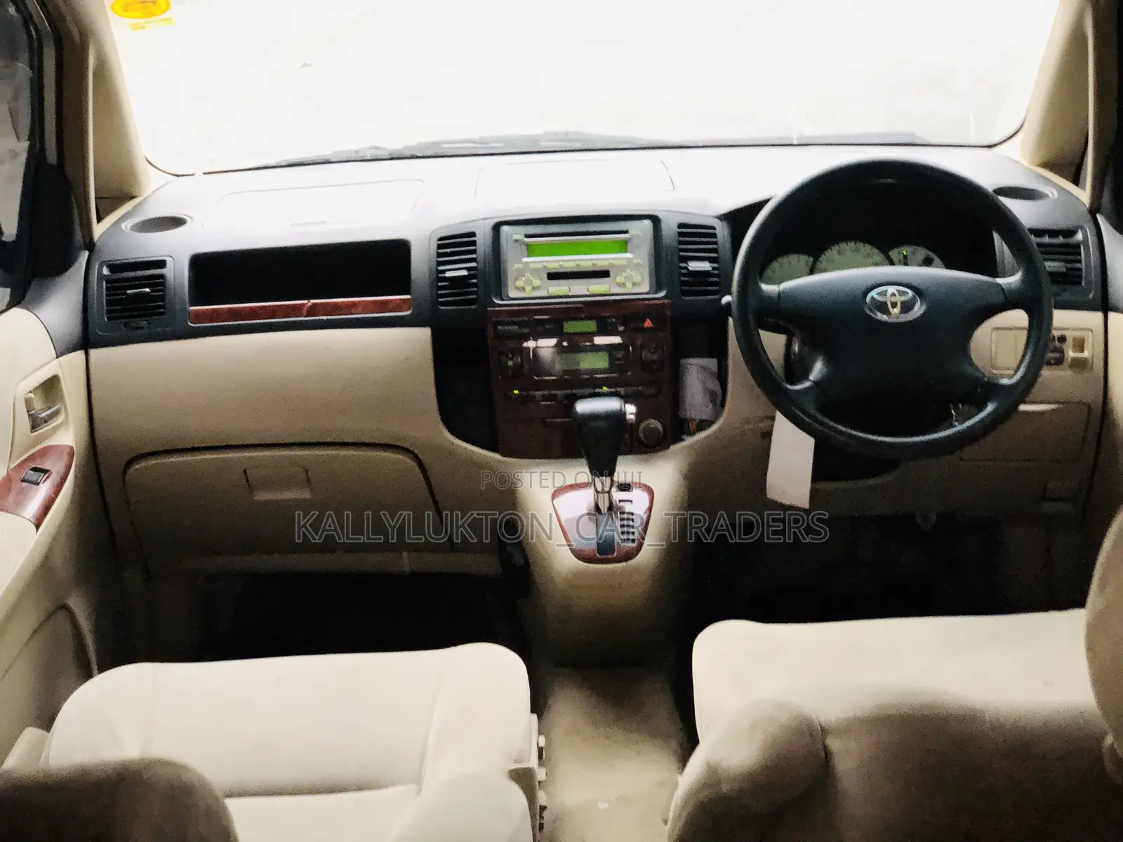 Toyota Corolla Spacio 2004 Gold