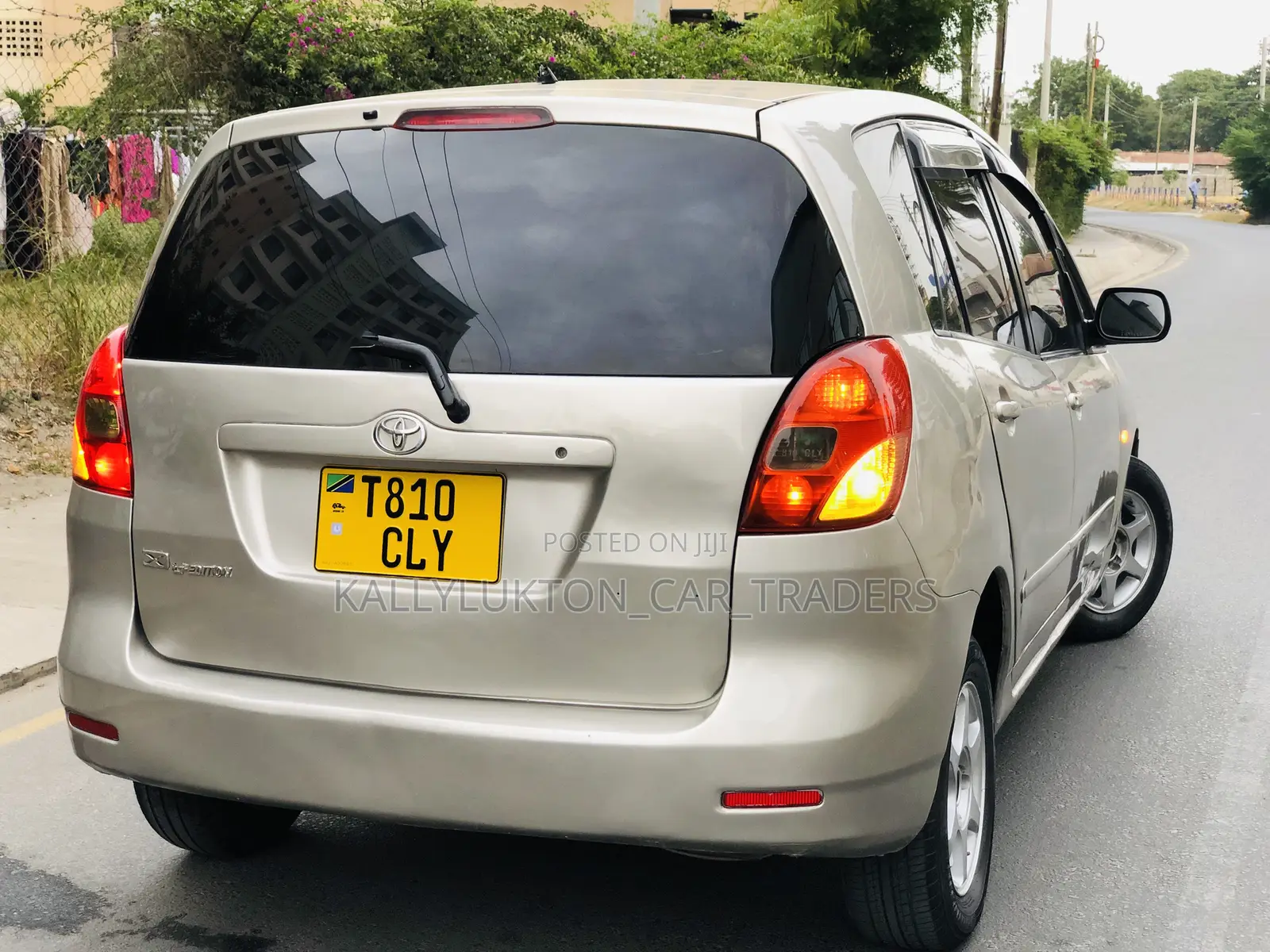 Toyota Corolla Spacio 2004 Gold