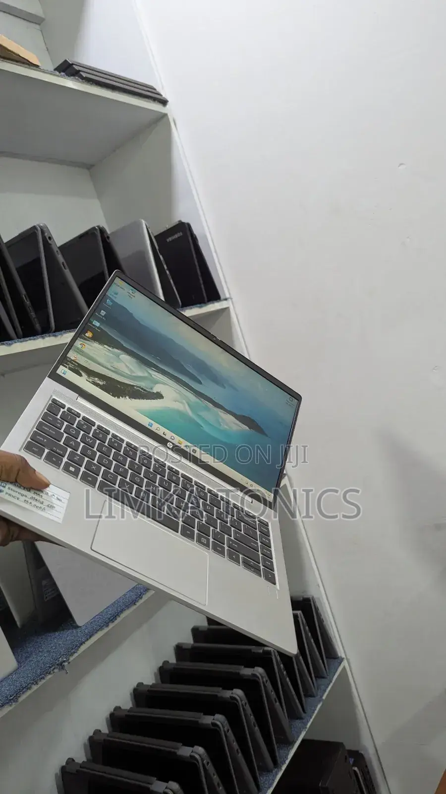 New Laptop HP ProBook 440 G8 8GB Intel Core I5 SSD 256GB