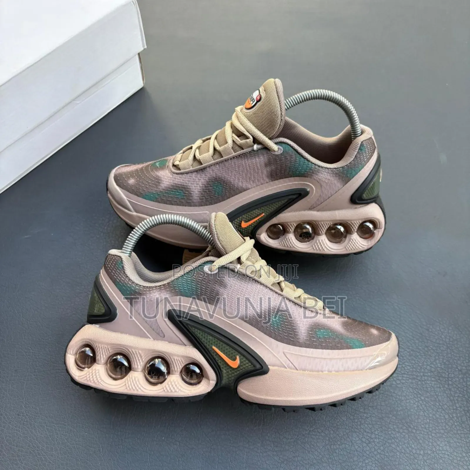 Nike Dn Sneakers Full Box
