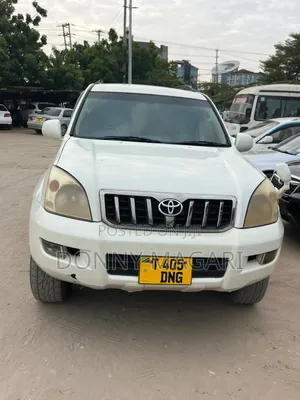 Toyota Land Cruiser Prado 2005 White