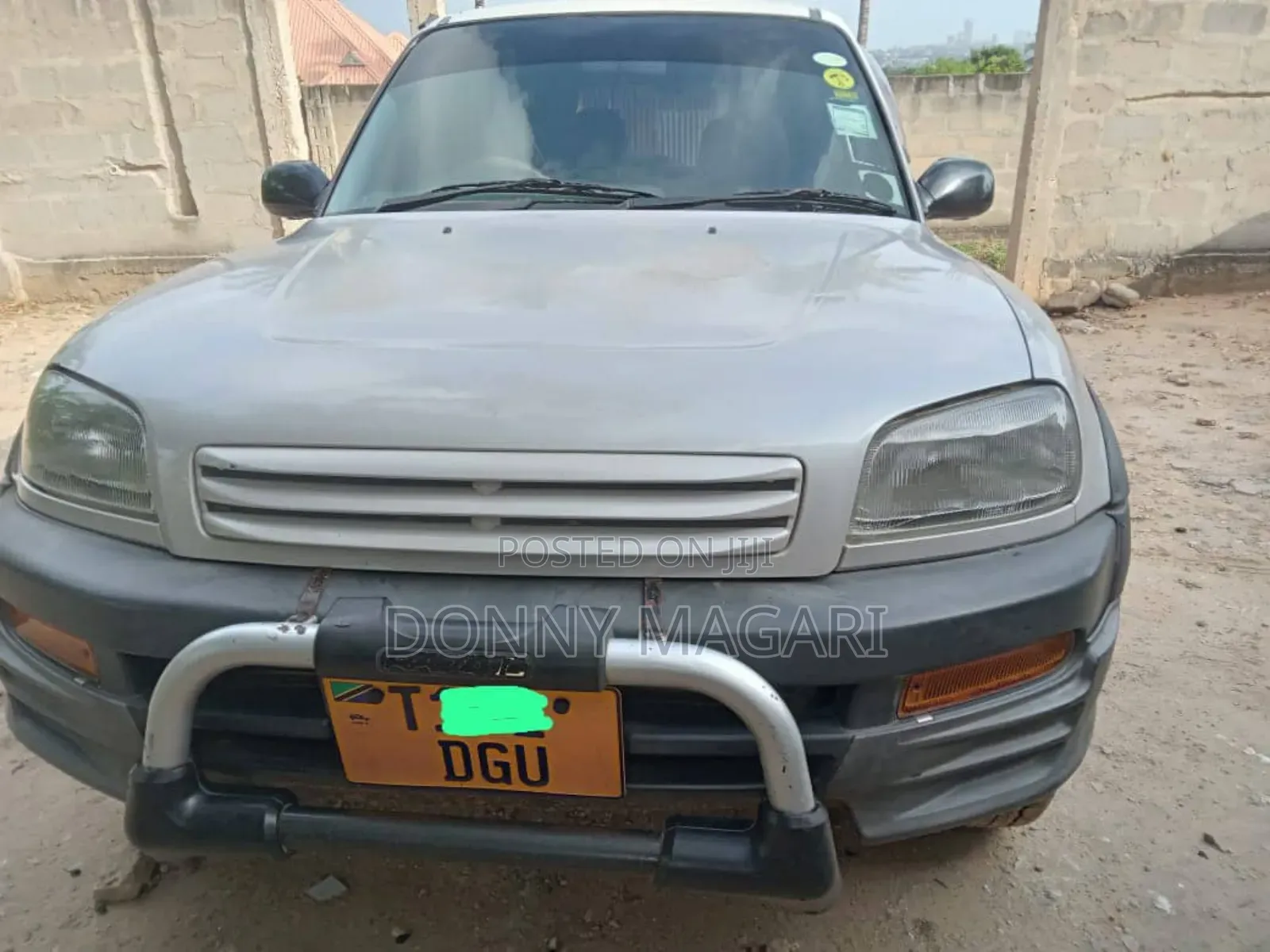 Toyota RAV4 2004 White