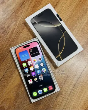 New Apple iPhone 16 Pro Max 256 GB Silver