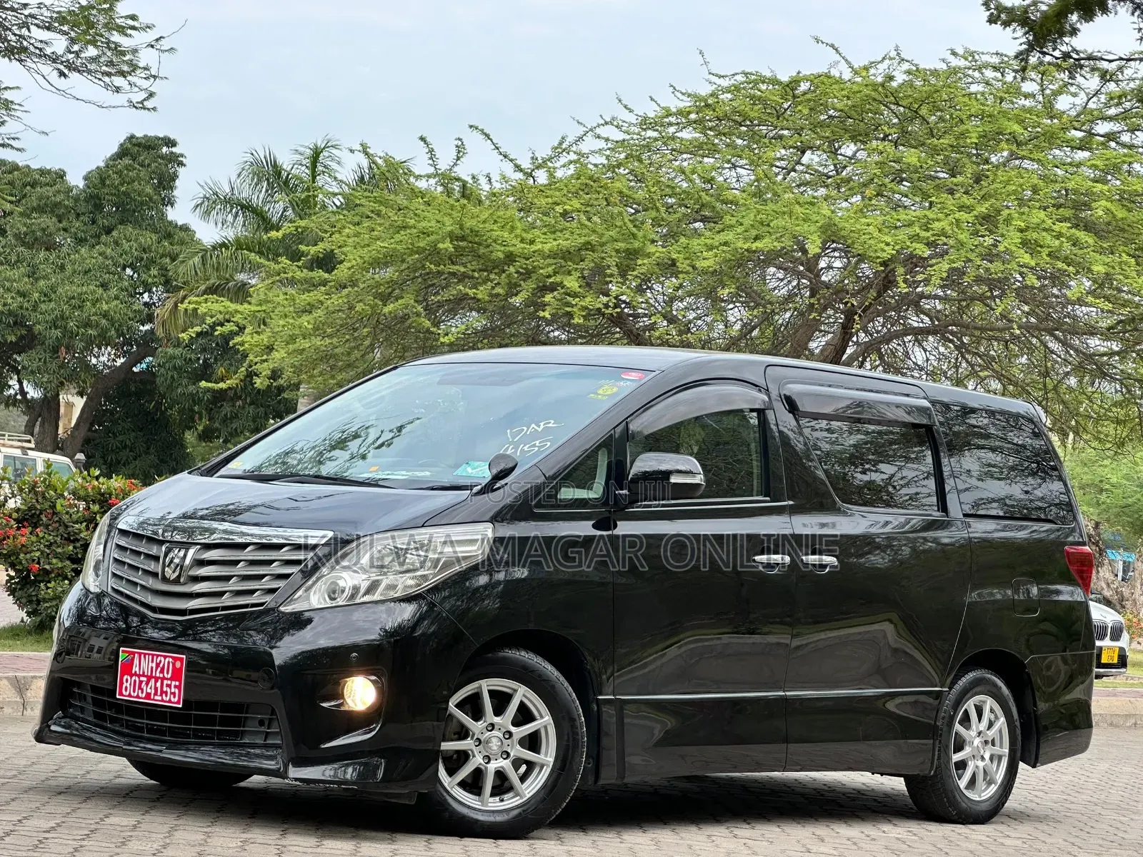 Toyota Alphard 2006 Black