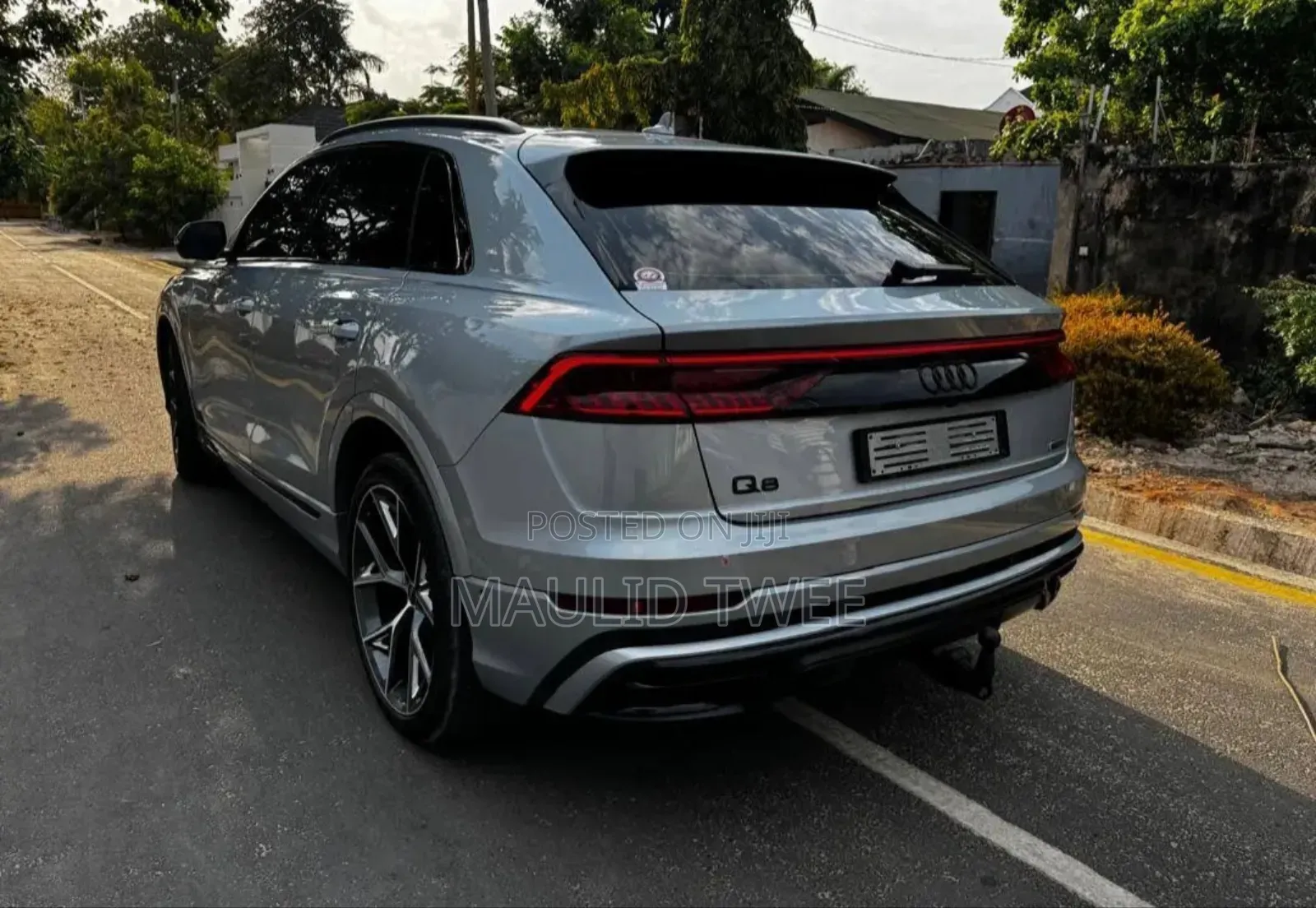 Audi Q8 2023 Silver