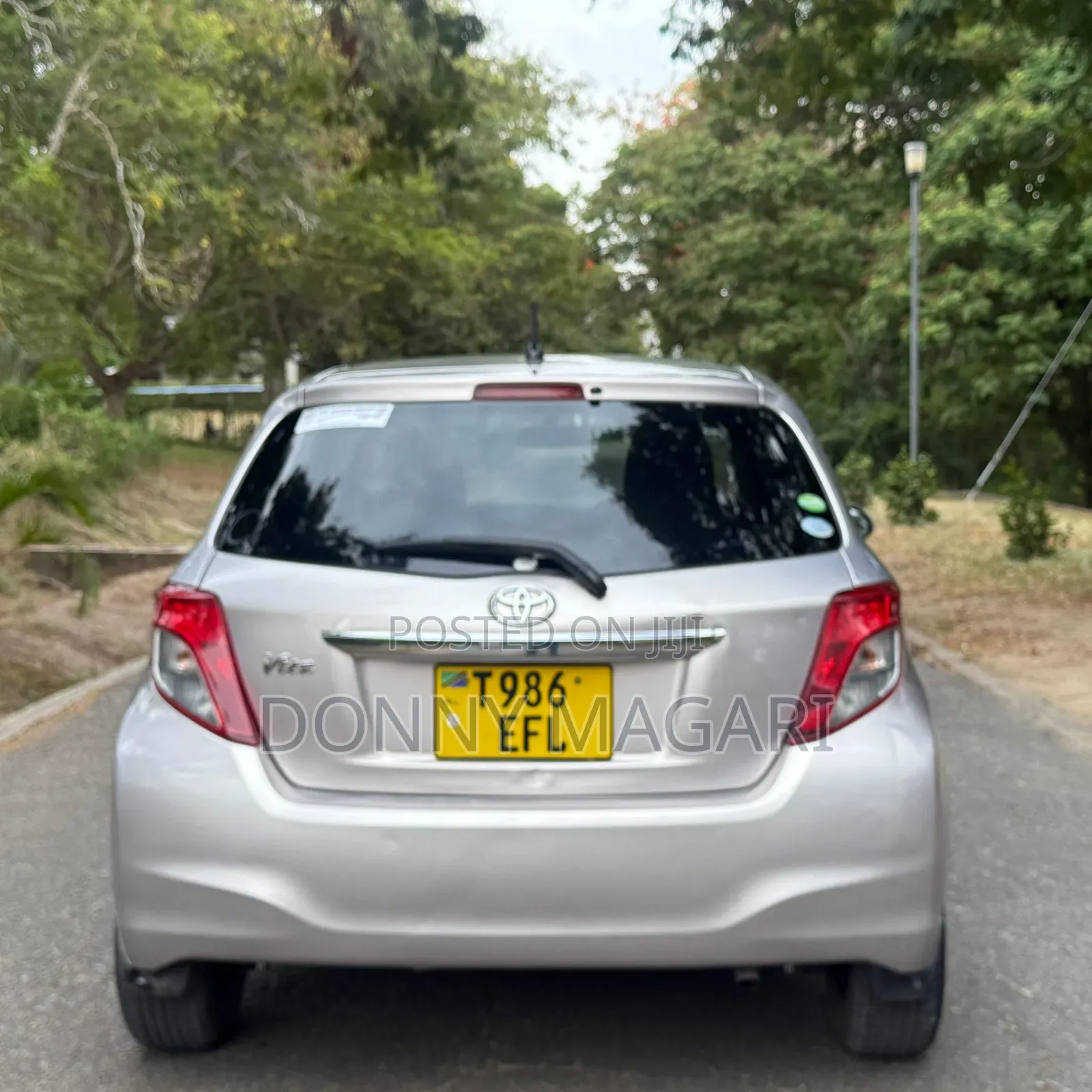 Toyota Vitz 1.0 FWD 3dr 2006 Silver