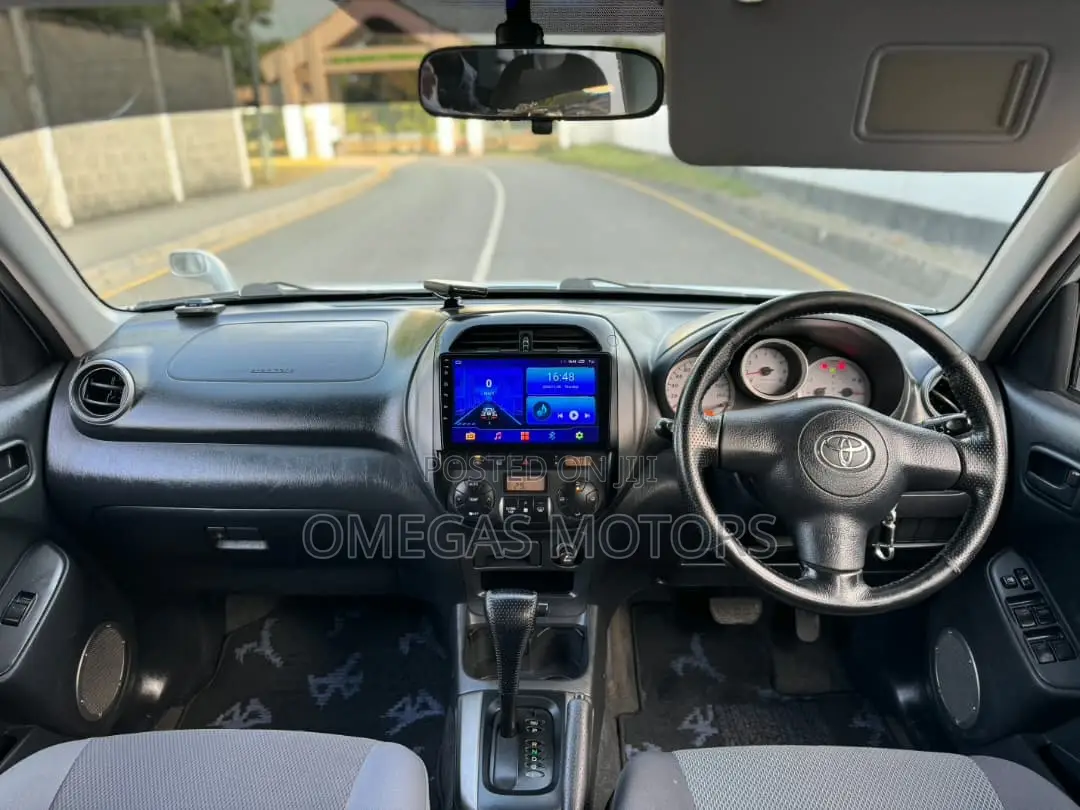 Toyota RAV4 1.8 2004 Silver