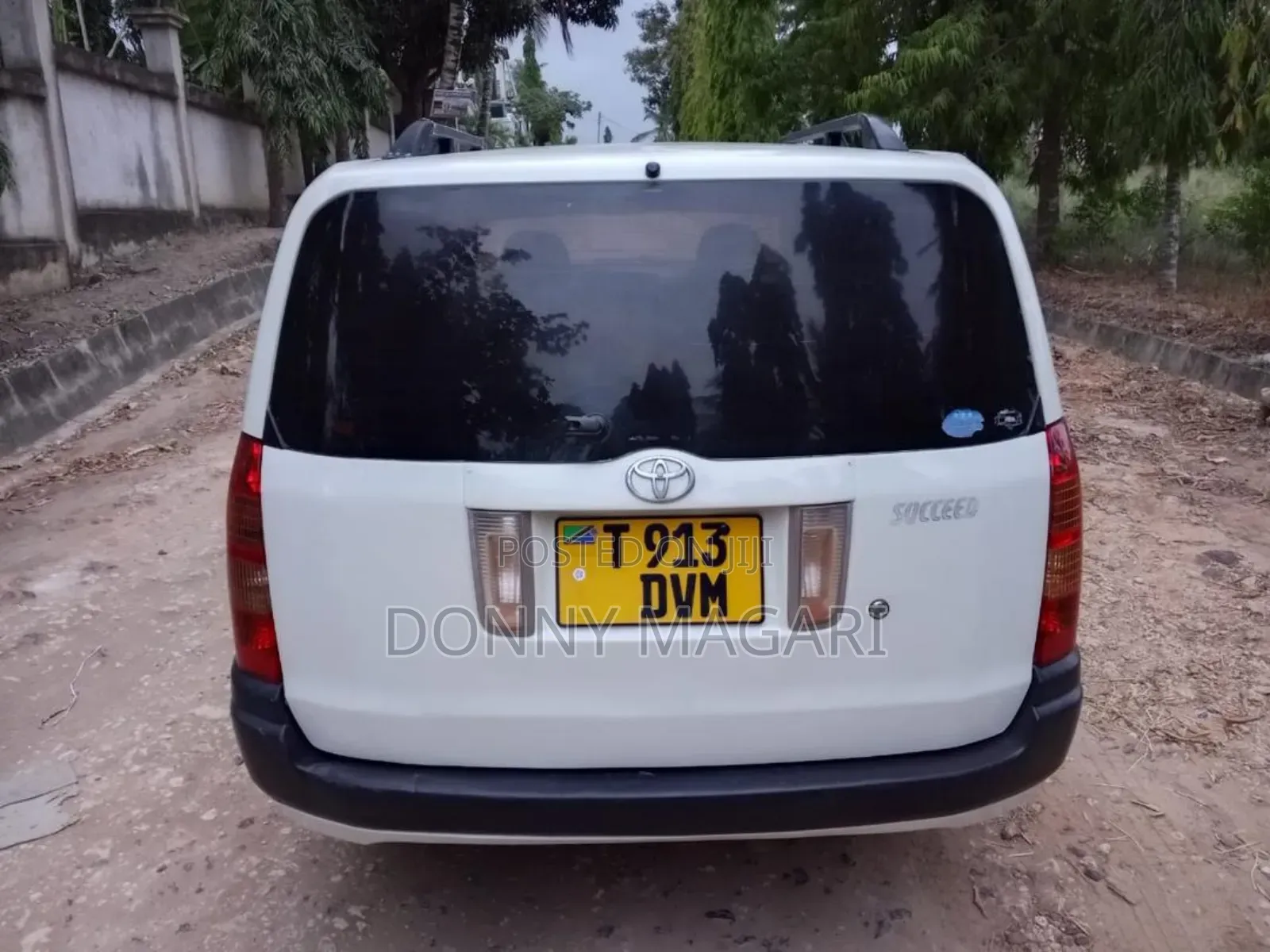 Toyota Probox 2005 White