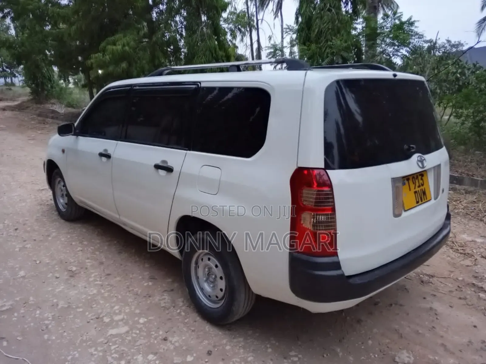 Toyota Probox 2005 White
