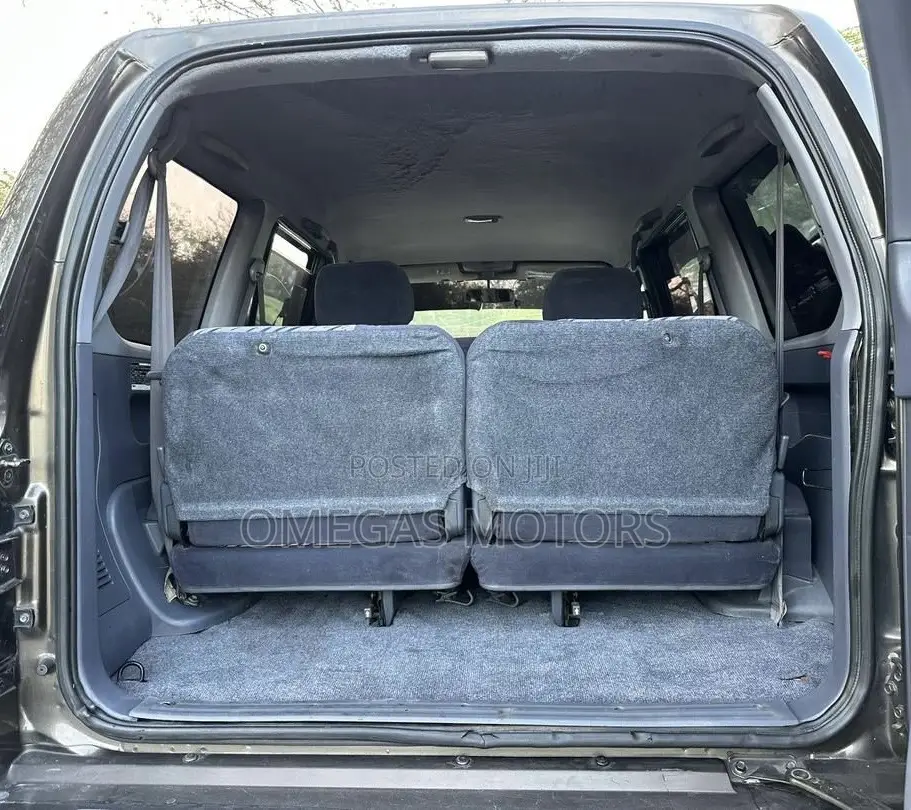 Toyota Land Cruiser Prado 1999 Gray