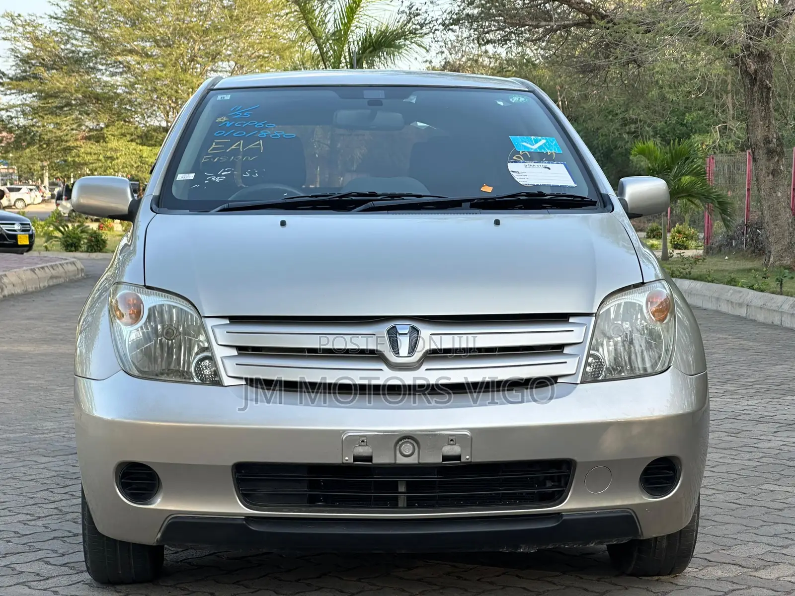 Toyota IST 2003 Beige