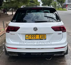 Volkswagen Tiguan 2.0T S AWD 4MOTION 2020 White