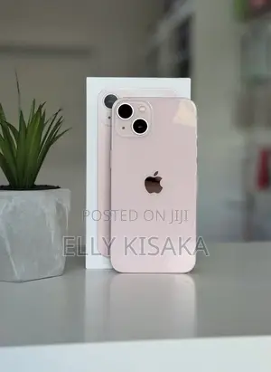New Apple iPhone 13 128 GB Pink