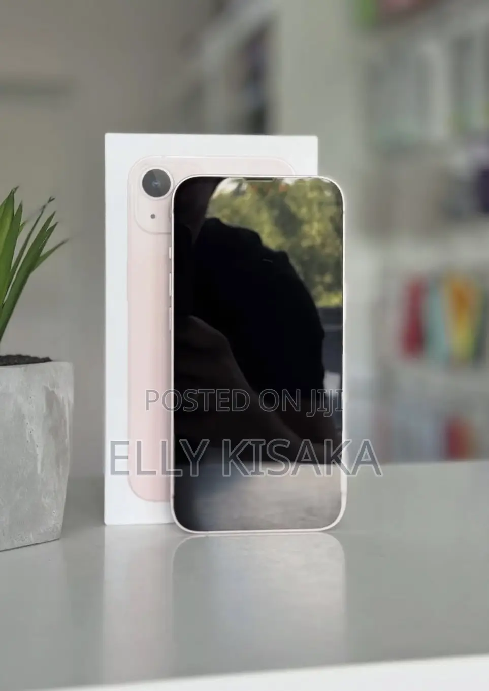 New Apple iPhone 13 128 GB Pink