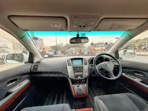 Toyota Harrier 2.4 4WD 2006 White