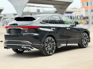 Toyota Harrier 2021 Black