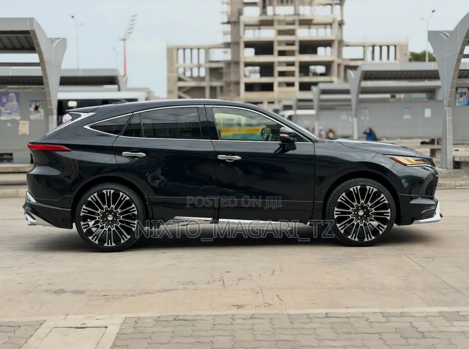 Toyota Harrier 2021 Black