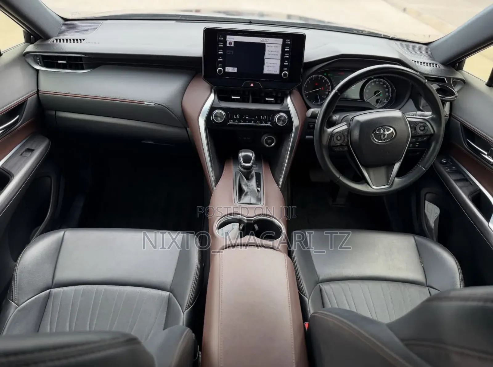 Toyota Harrier 2021 Black