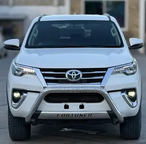 Toyota Fortuner 2019 White