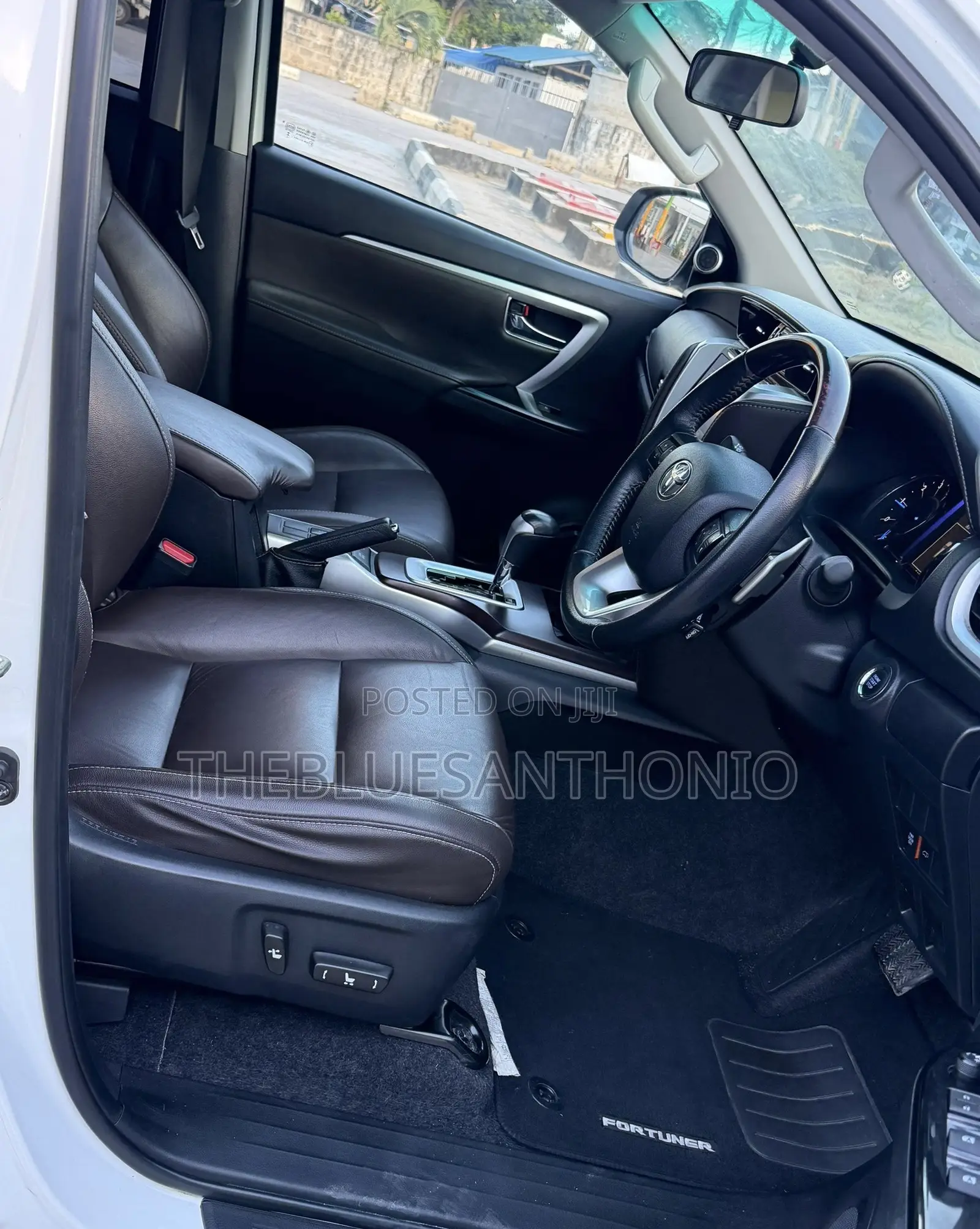 Toyota Fortuner 2019 White