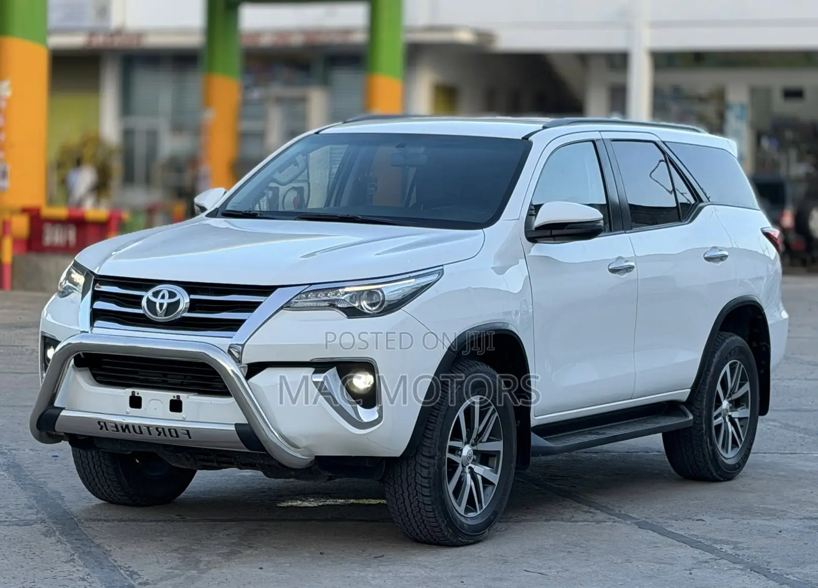 Toyota Fortuner 2.8 D AWD 2019 White