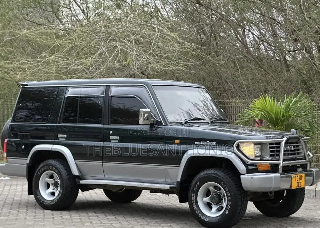 Toyota Land Cruiser Prado 1996 Green
