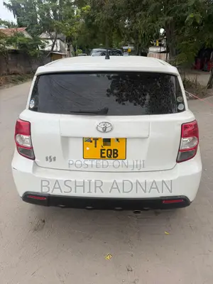 Toyota IST 2008 White