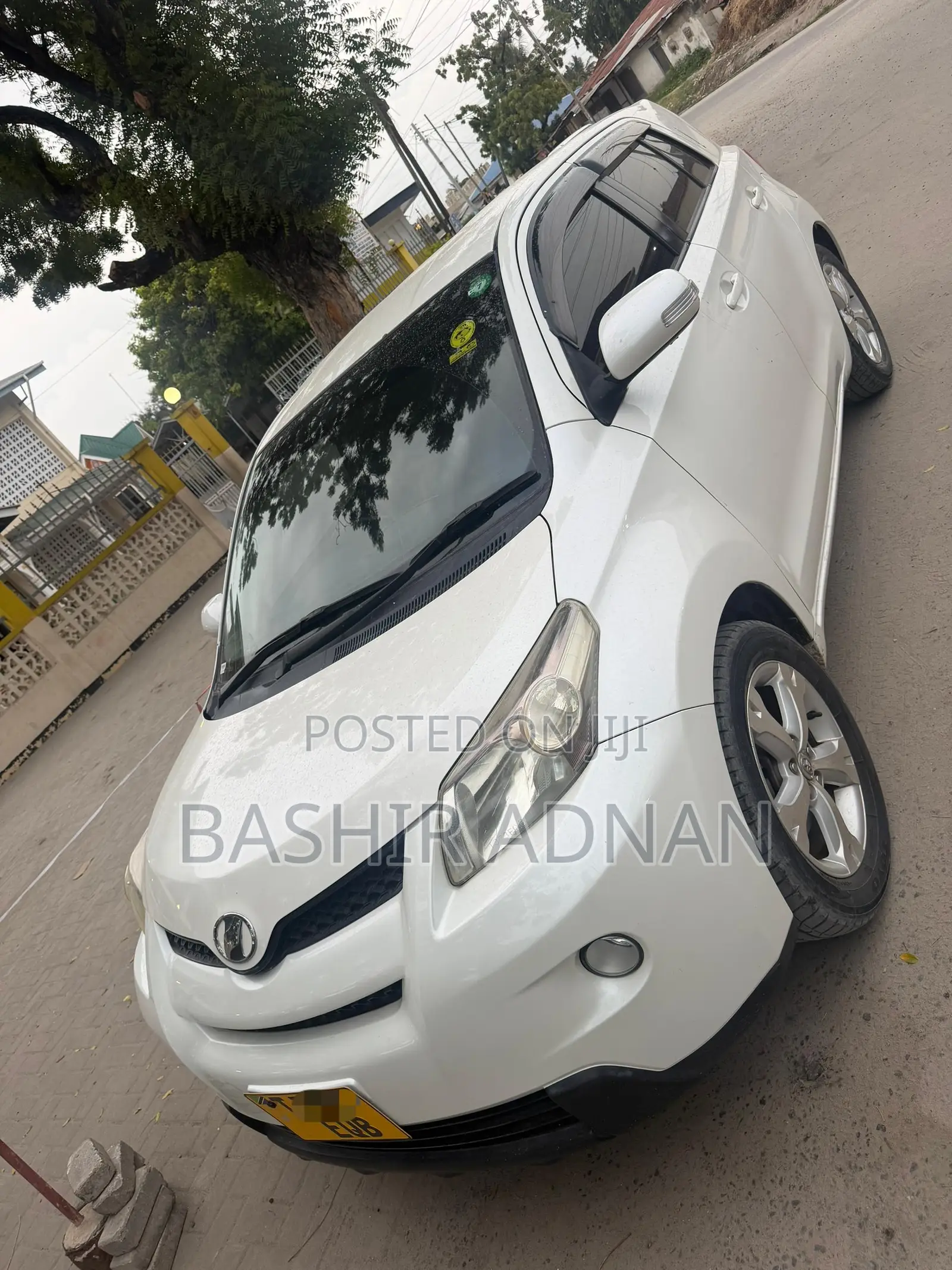 Toyota IST 2008 White