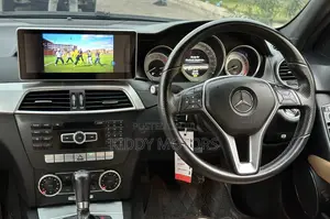 Mercedes-Benz C-Class 2012 Pearl