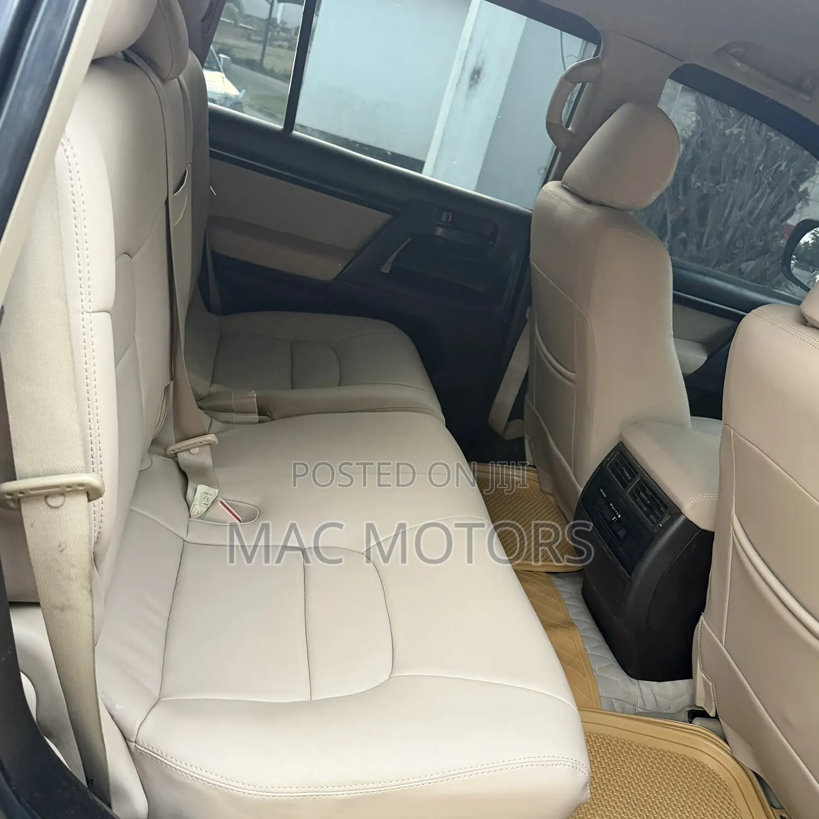 Toyota Land Cruiser 4.5 V8 VXR 2013 Gray